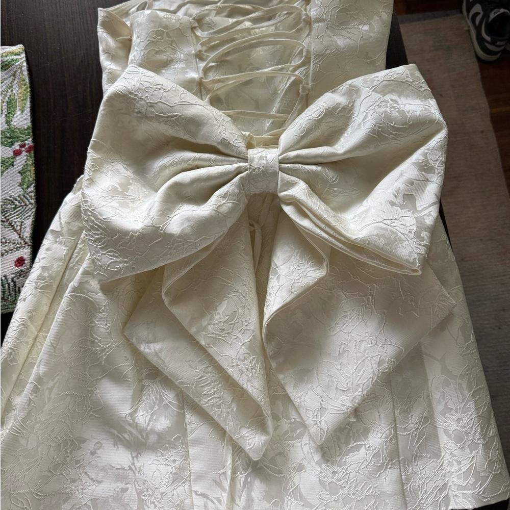 BooHoo Elegant Cream Dress with Bow
